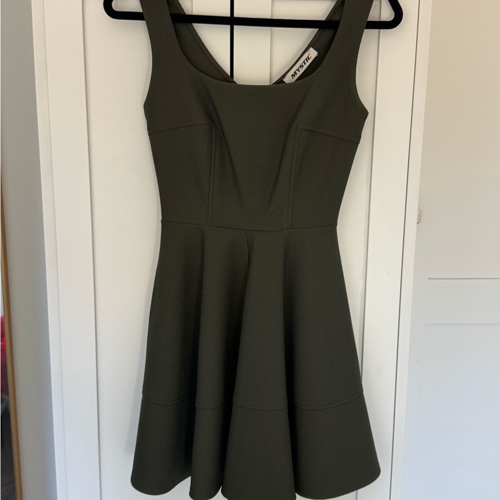 Green dress